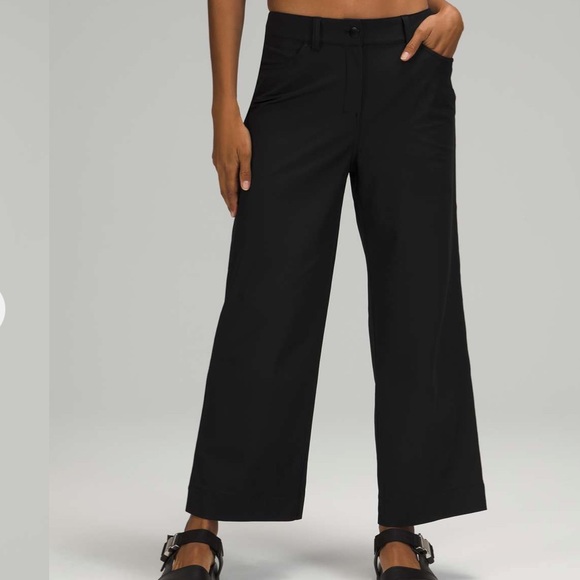 lululemon athletica Pants - Lululemon City Sleek 5 Pocket Wide-Leg High Rise 7/8 Length Pant in Black